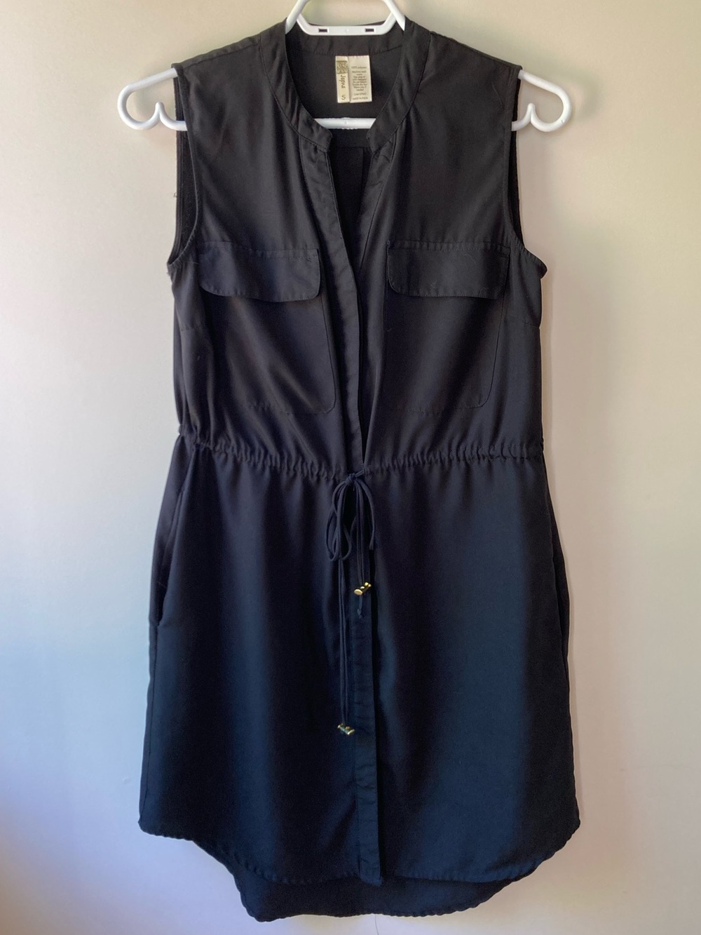 Japna Black Sleevless Shirt Dress